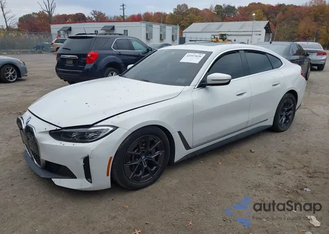 2024 BMW I4 Gran Coupe Edrive35 z USA, uszkodzony, nr VIN WBY43AW04RFS86241